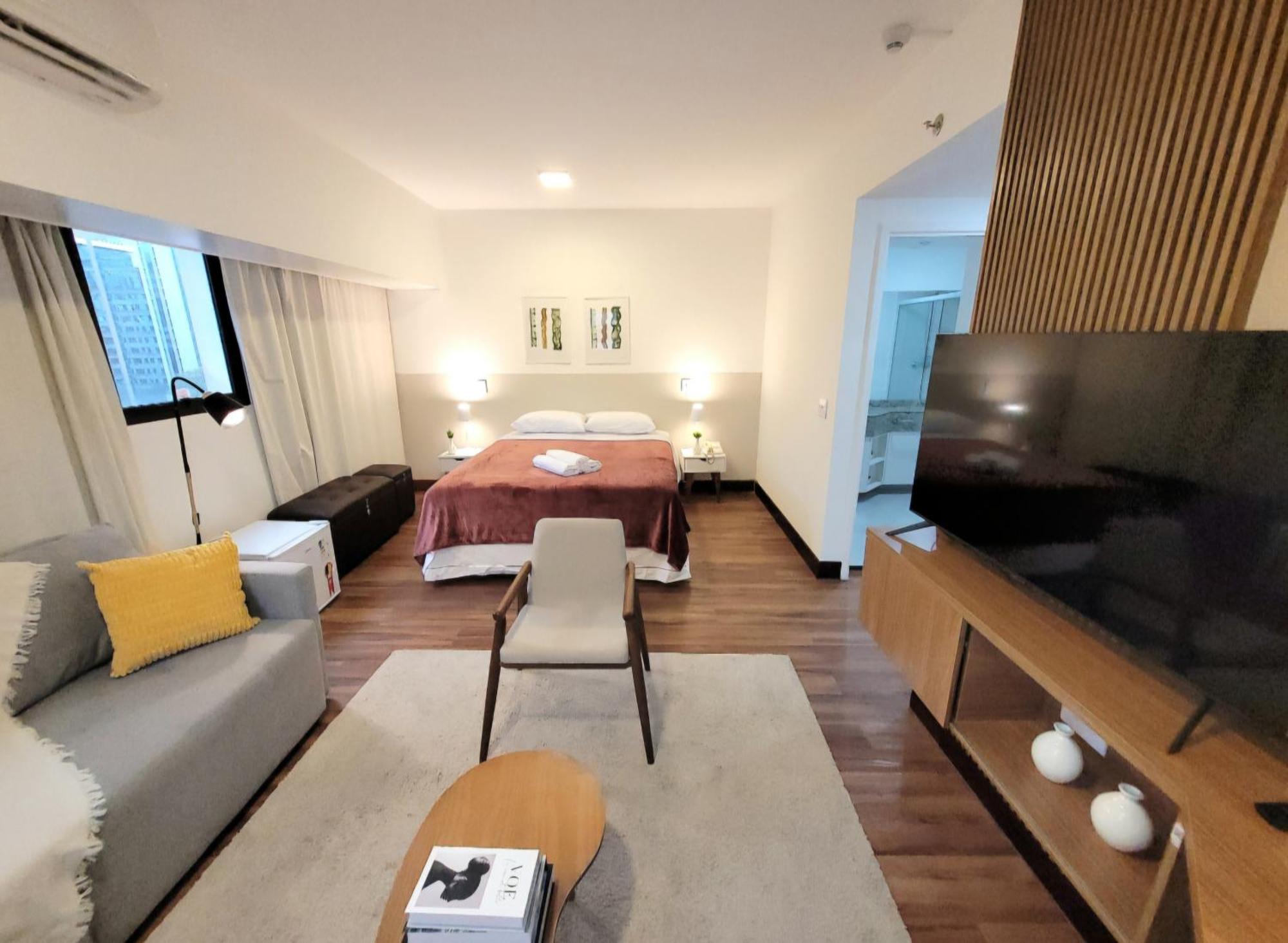 9 Luxury 2 *